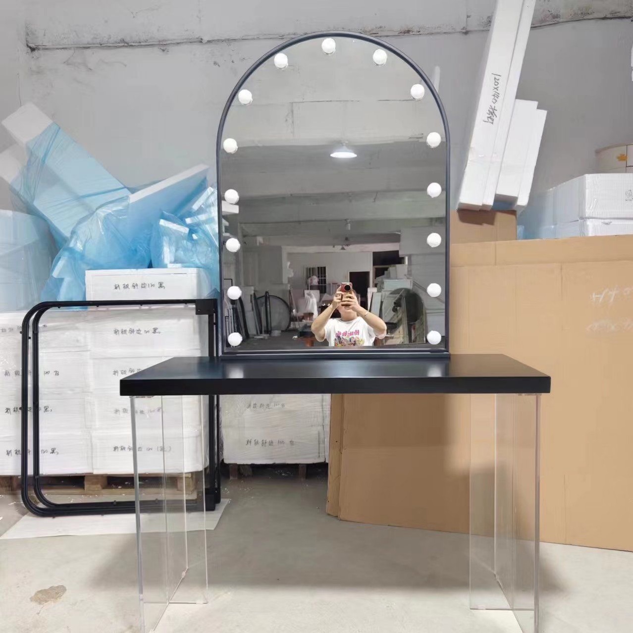 Makeup Vanity Table with Lamp  - Beauty Makeup Studio ulasan dan harga