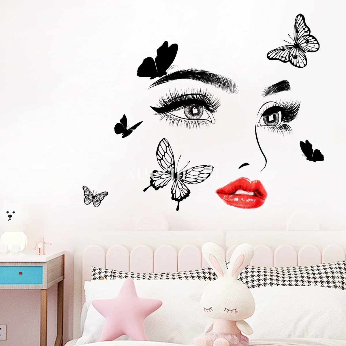 Beauty Female Face Wall Sticke - Beauty Makeup Studio ulasan dan harga